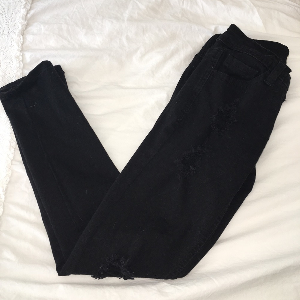 Black cropped ripped jeans